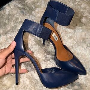 Steve Madden Navy Pointed-Toe Ankle-Strap Stiletto Heels